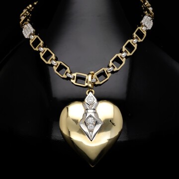 Love Lis Chain with Pendant Necklace